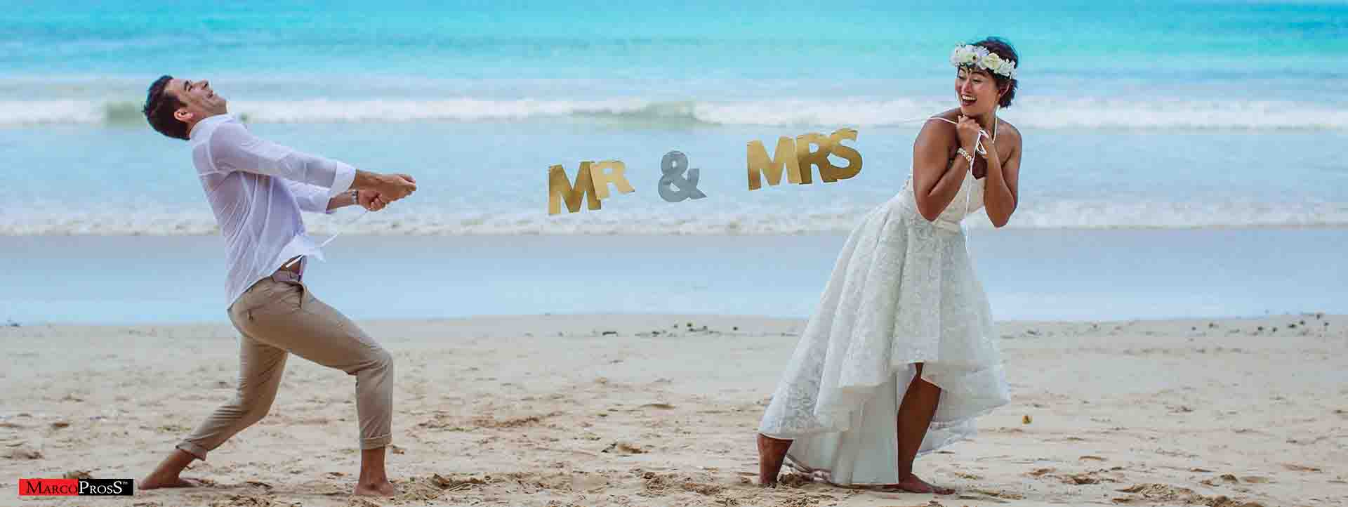 wedding in seyschelles - mr & mrs - couple on a sand beach